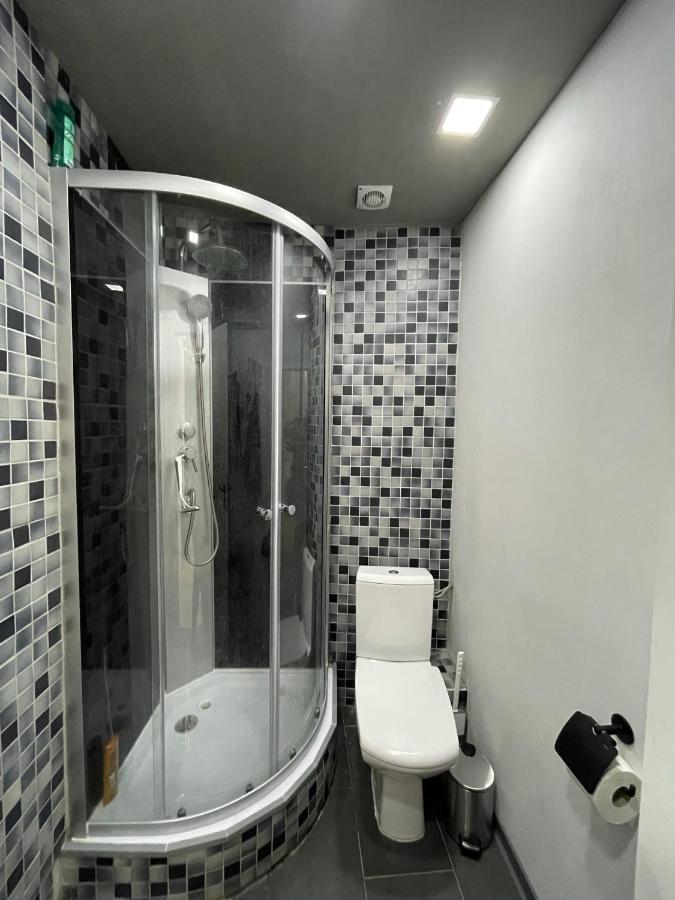 Ferienwohnung Bright: Flat With Balcony - Kitchen - Free Parking Berlin Exterior foto